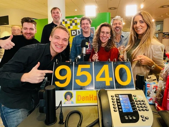 Ieder kind verdient cadeau op 5 december: inzamelactie Sintvoorieder1 op Den Haag FM en Radio West